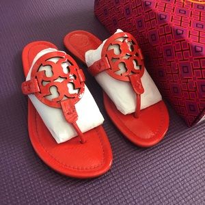 tory burch samba sandals